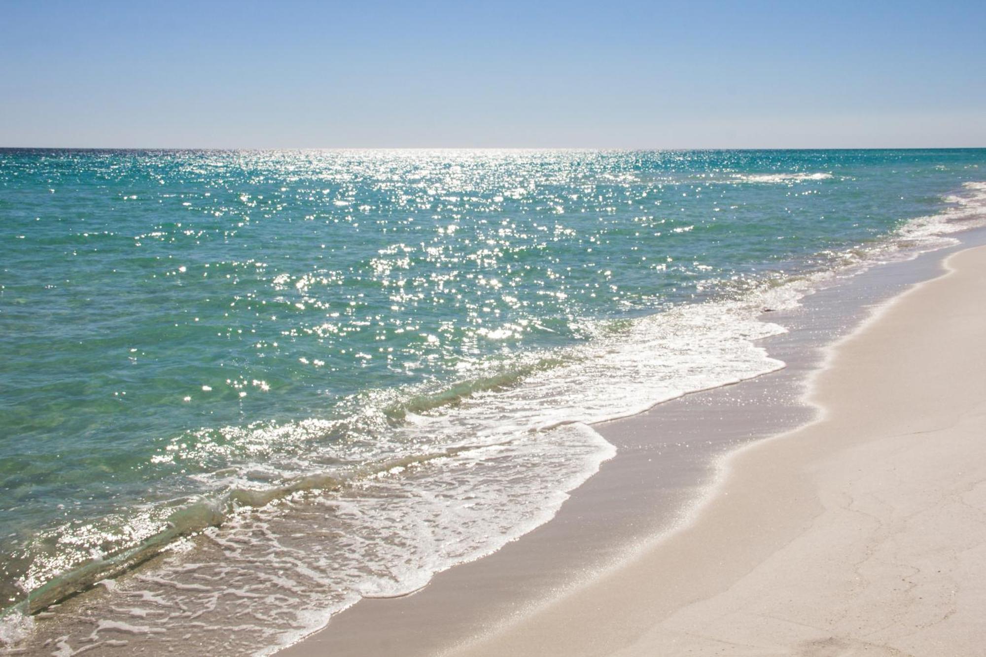 Tidewater Escape: 1Br/2Ba Beachfront Condo, Sleeps 6, Gulf Views & Comfort! Panama City Beach Eksteriør bilde