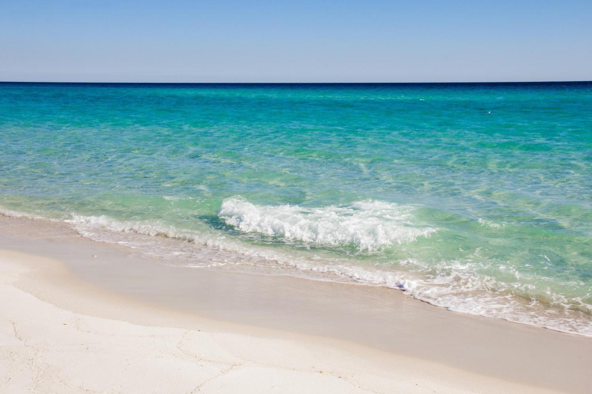 Tidewater Escape: 1Br/2Ba Beachfront Condo, Sleeps 6, Gulf Views & Comfort! Panama City Beach Eksteriør bilde